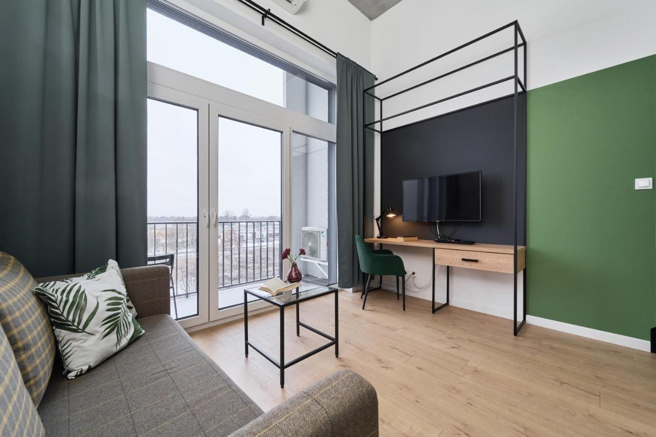 Mezzanine Studio Apartments Zarembowicza Wroclaw Airport By Renters Buitenkant foto